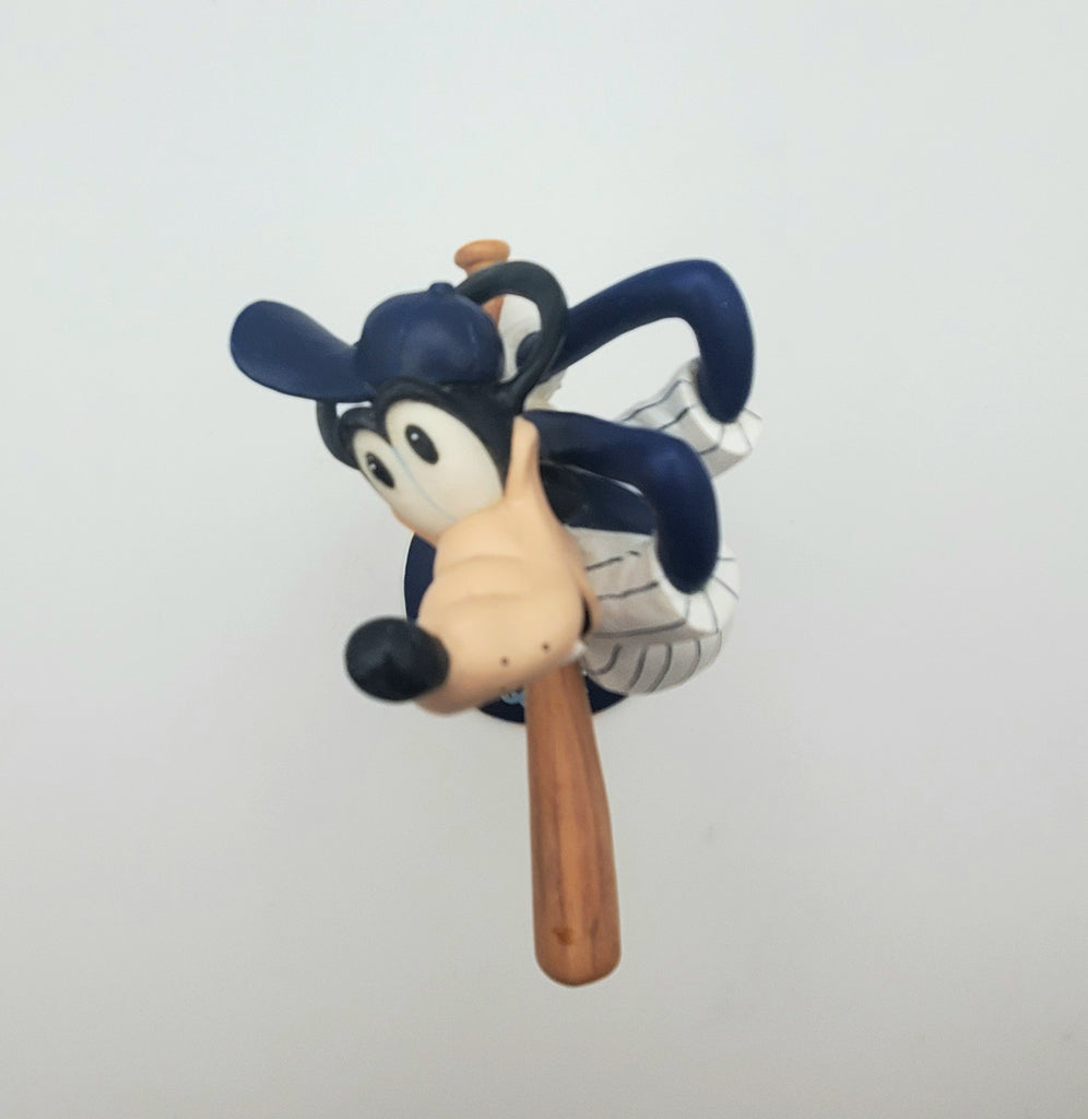 New york yankees mickey mouse goofy Donald duck disney character