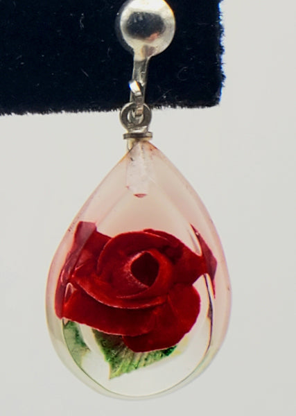 SINGLE Vintage Reverse Carved Encase Rose Screw Back Earring