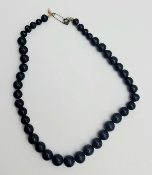 Vintage Graduated Black Bead Necklace - 16"