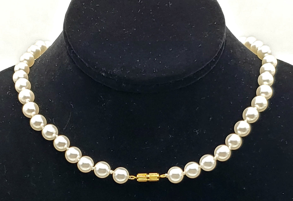 Two-Tone Pearl and Black Agate Necklace-LZR6623
