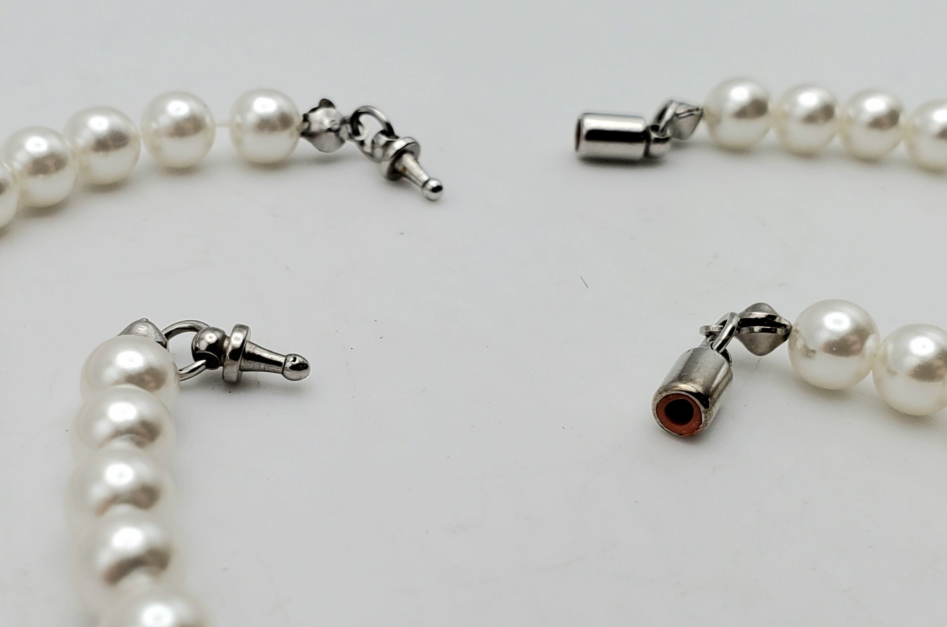 Three-in-One Convertible Faux Pearl Necklace/Bracelet