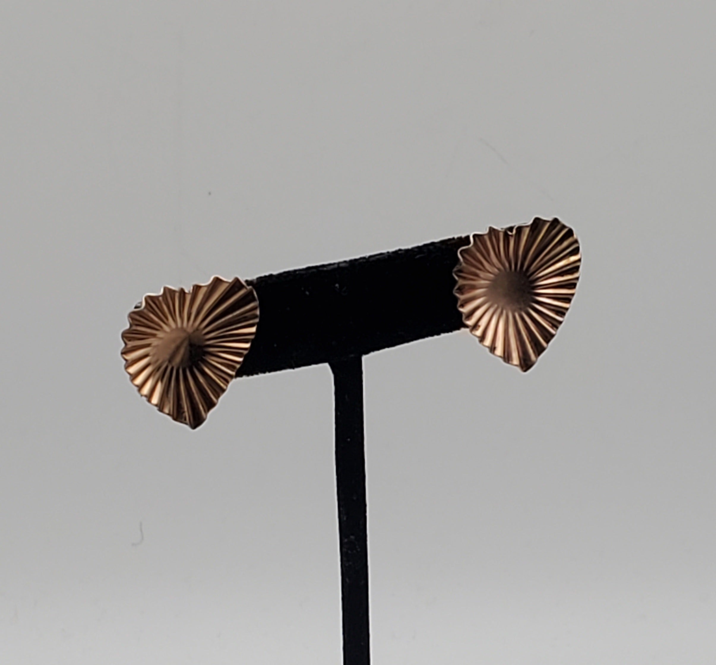 Vintage Handmade Copper Crepe Heart Screw Back Earrings