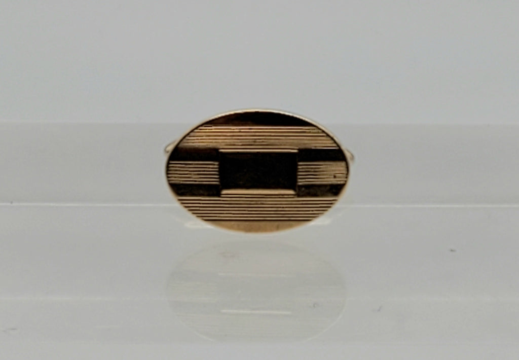 UNMATCHED Krementz - Vintage Gold Tone Metal Cufflink