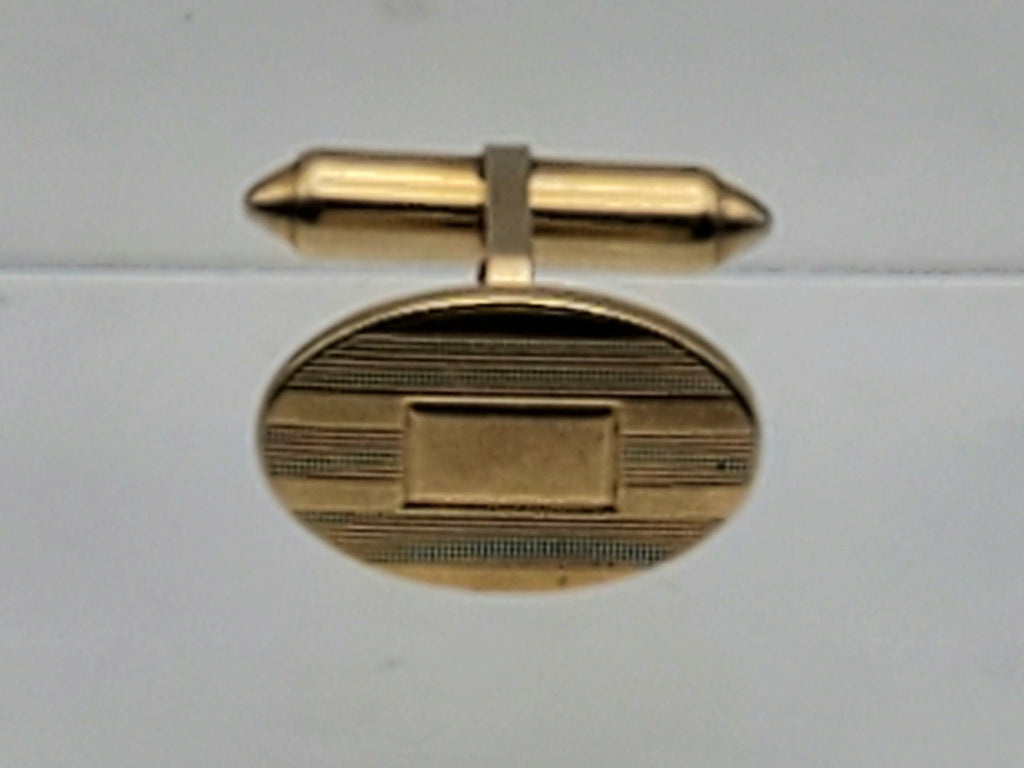 UNMATCHED Krementz - Vintage Gold Tone Metal Cufflink