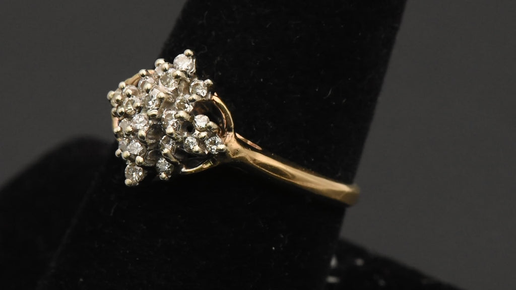 Vintage 14k Gold Diamond Cluster Ring - Size 8.25