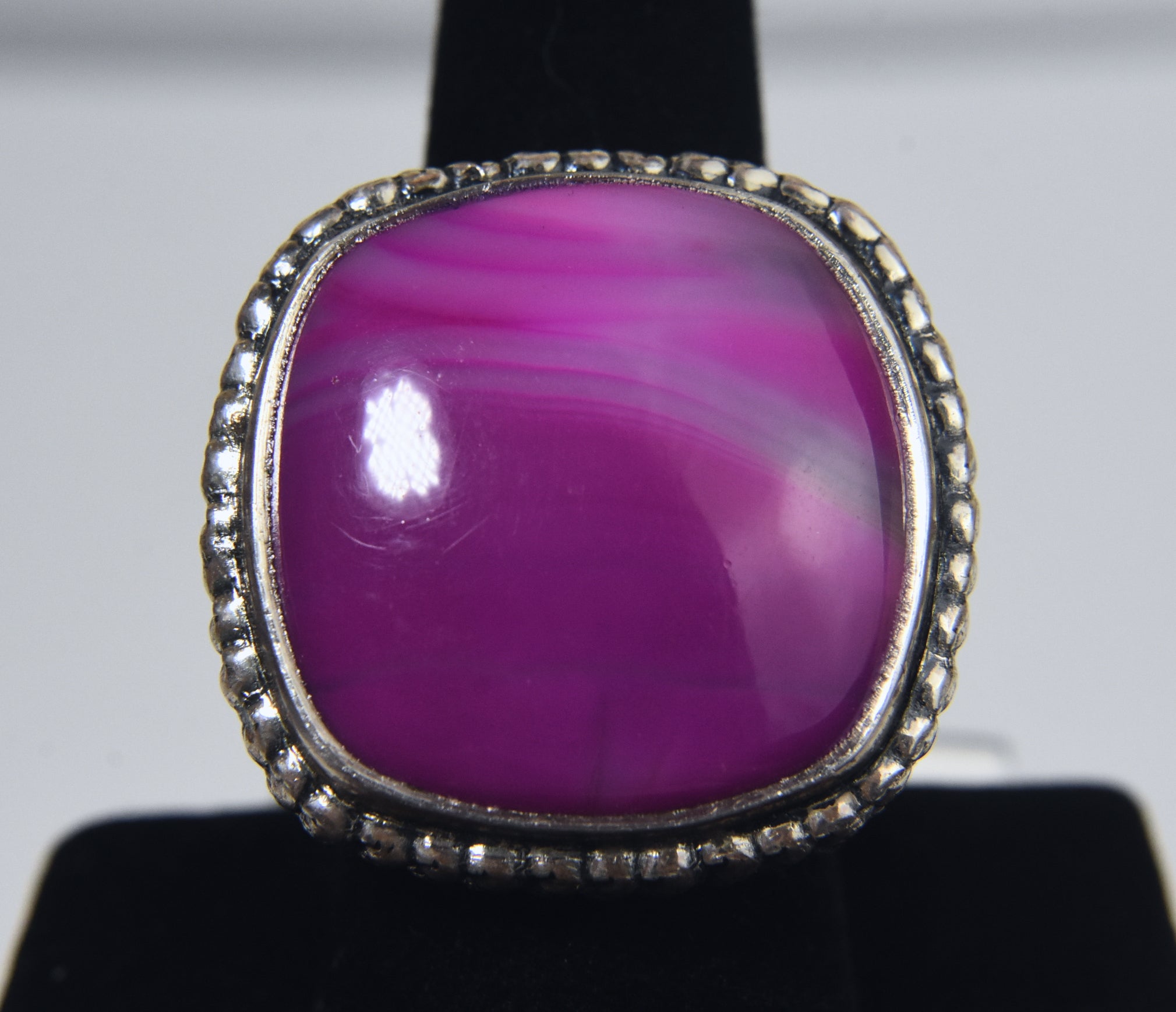 Amy Kahn Russell - Sterling Silver Dyed Agate Ring - Size 7.75