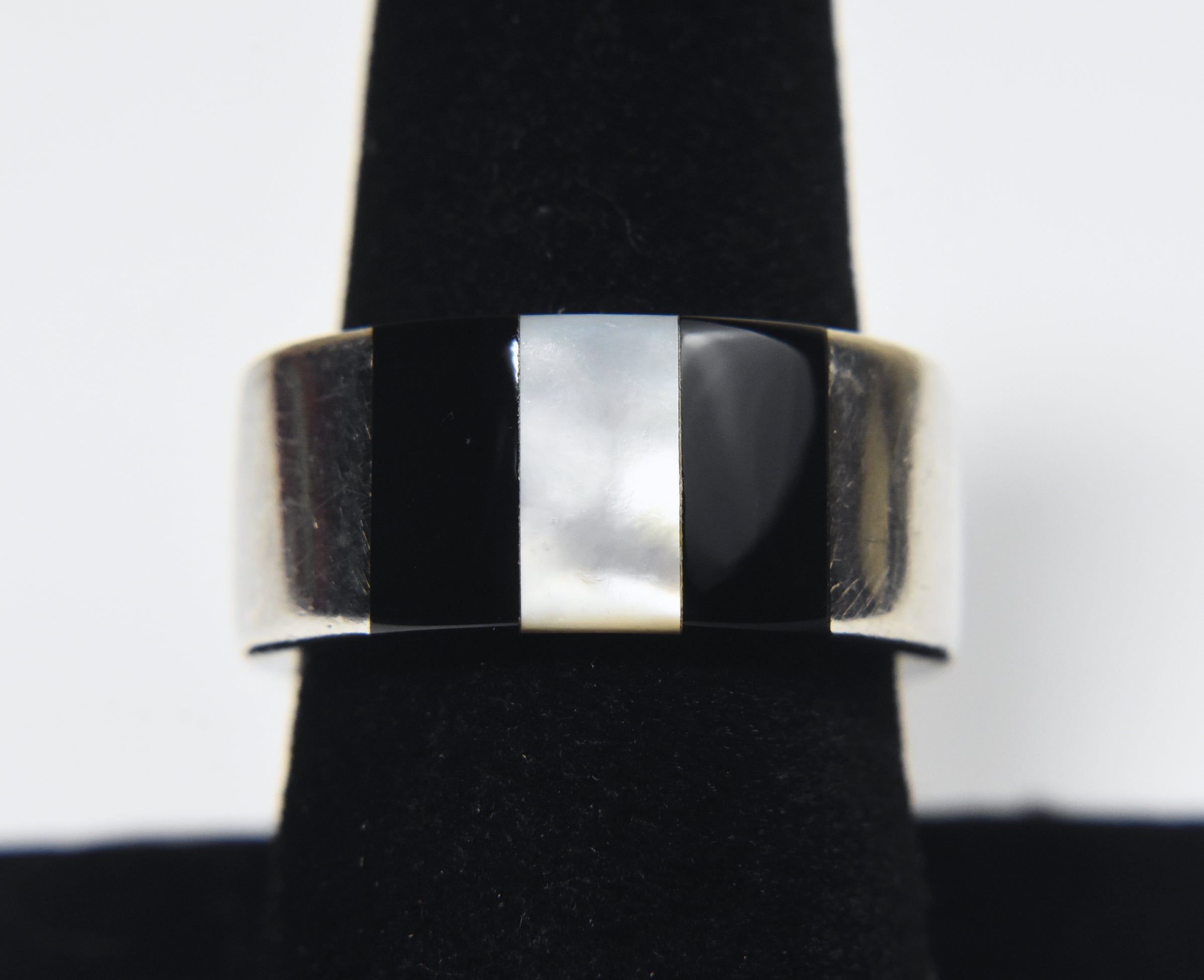 Emporio Armani - Vintage Mother-of-Pearl and Black Onyx Sterling Silver Band - Size 7.5