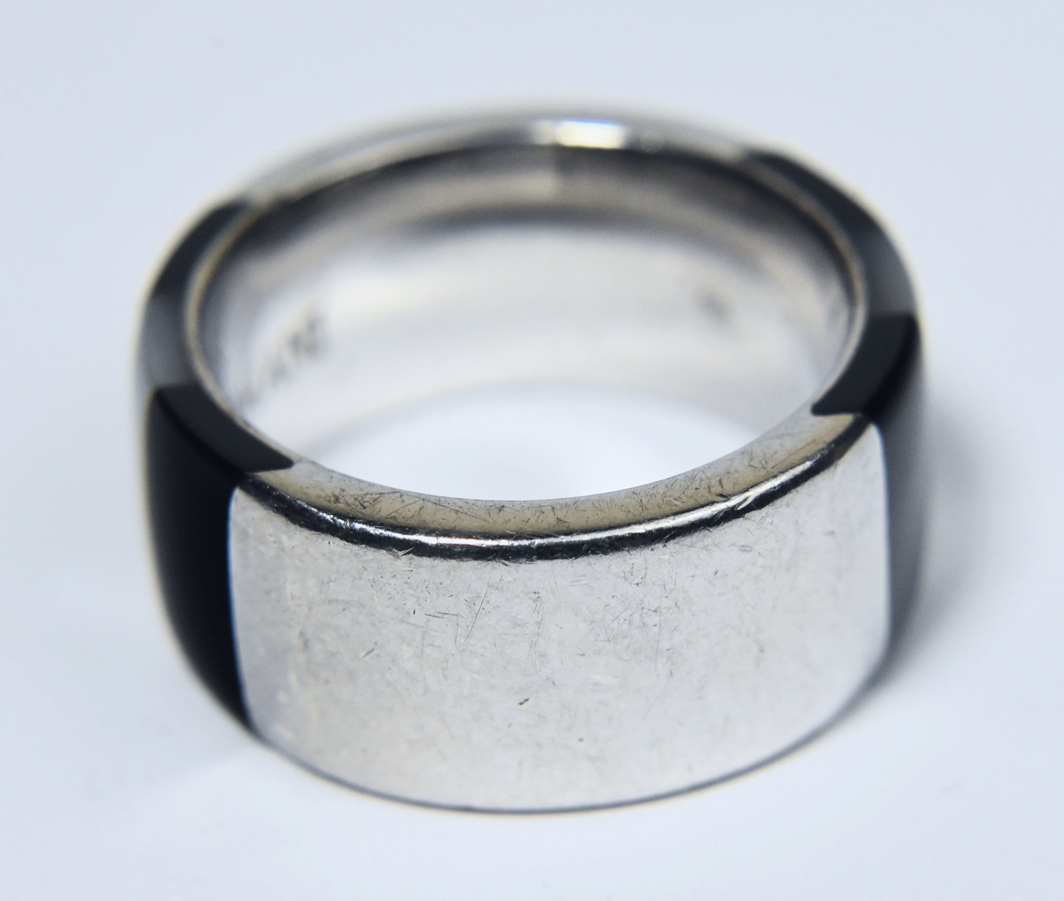 Emporio Armani - Vintage Mother-of-Pearl and Black Onyx Sterling Silver Band - Size 7.5