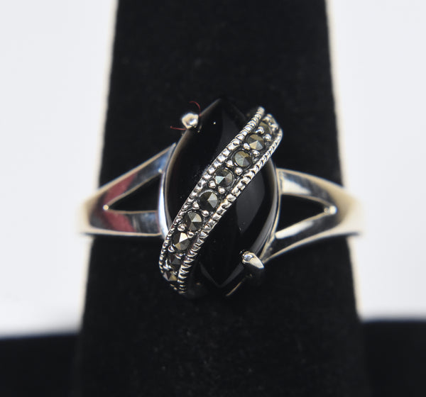 Avon - Black Onyx Sterling Silver Marcasite Ring - Size 8