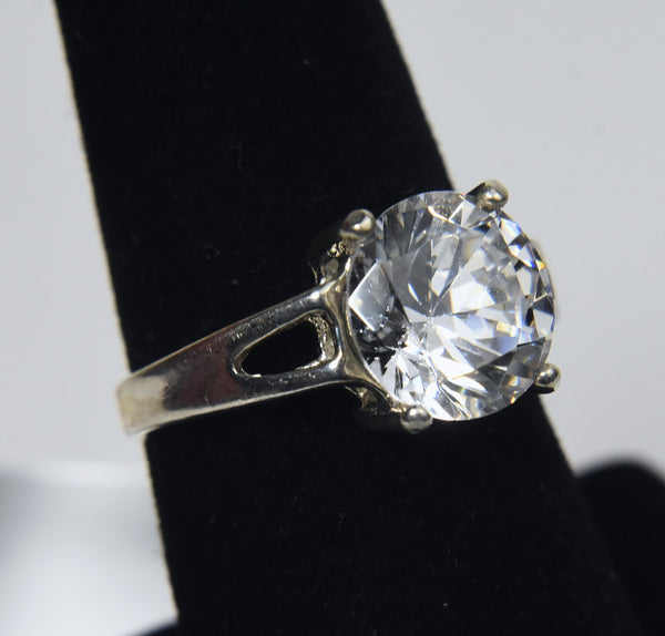 Sterling Silver Large Cubic Zirconia Ring - Size 6.75