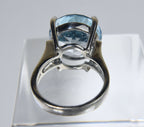 Large Round Brilliant Cut Blue Topaz Sterling Silver Ring - Size 8
