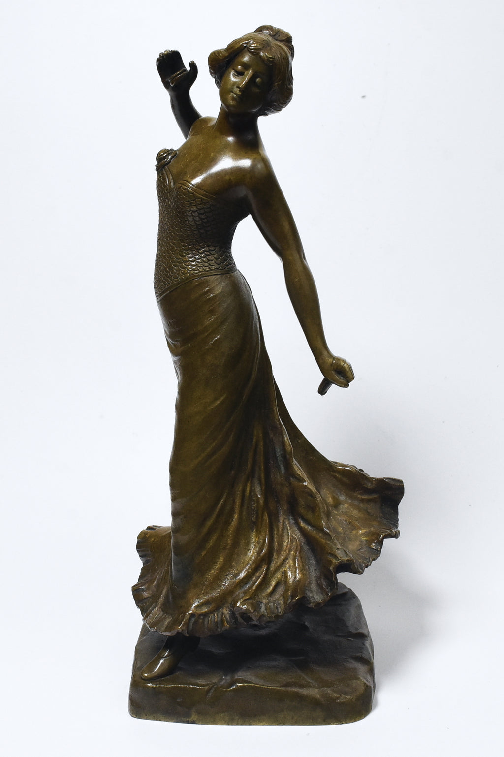 Victor-Heinrich Seifert - Bronze Female Castanet Player Sculpture
