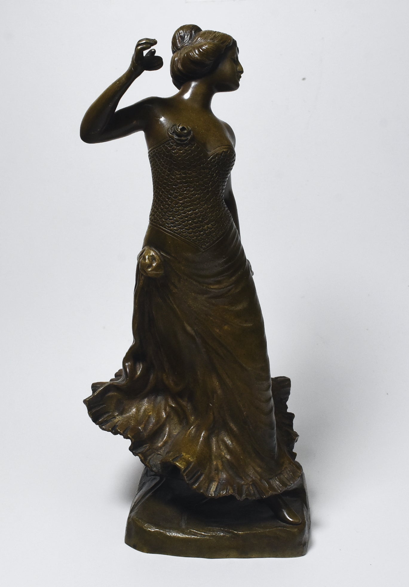 Victor-Heinrich Seifert - Bronze Female Castanet Player Sculpture
