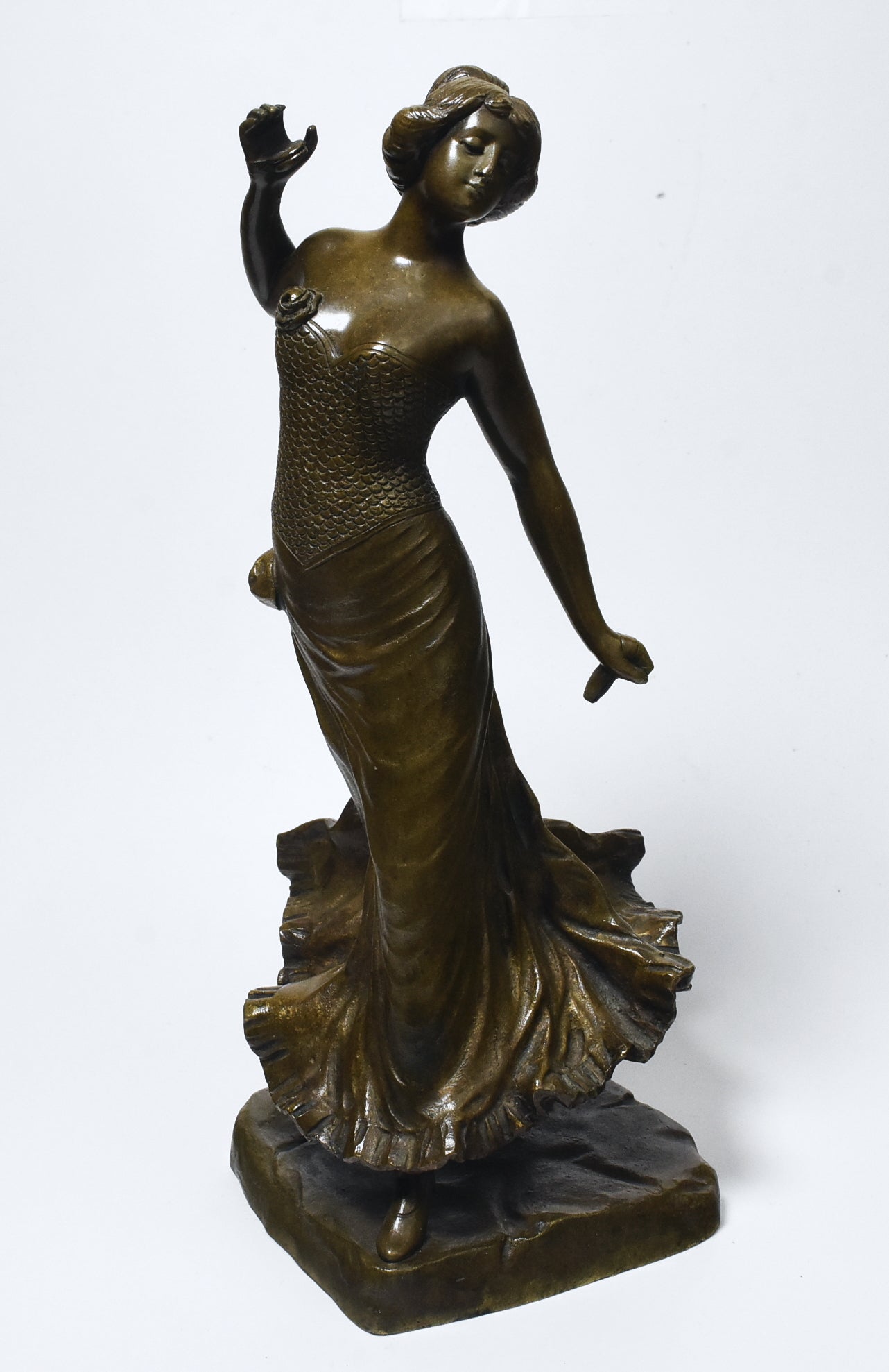 Victor-Heinrich Seifert - Bronze Female Castanet Player Sculpture