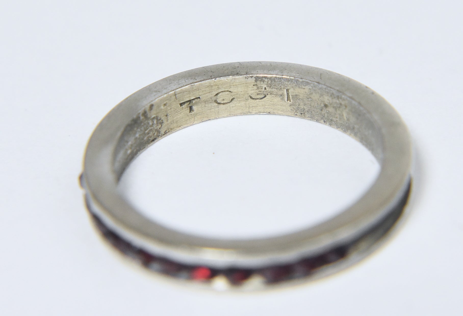 Vintage Sterling Silver Dark Red Channel Set Band (MISSING 'STONES') - Size 4