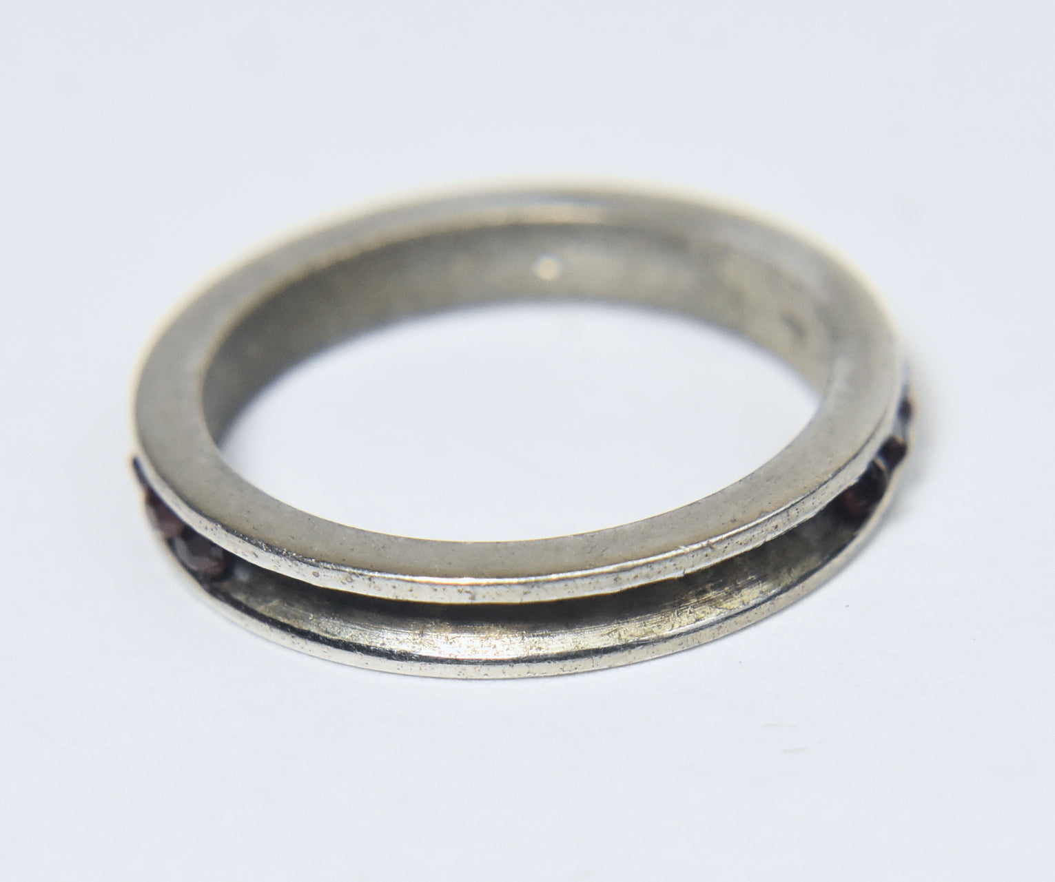 Vintage Sterling Silver Dark Red Channel Set Band (MISSING 'STONES') - Size 4