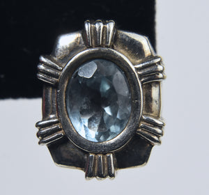 Château d'Argent - Sterling Silver Blue Topaz Earrings