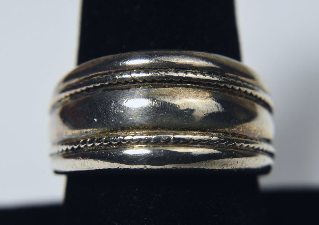 Vintage Handmade Sterling Silver Band - Size 8.75