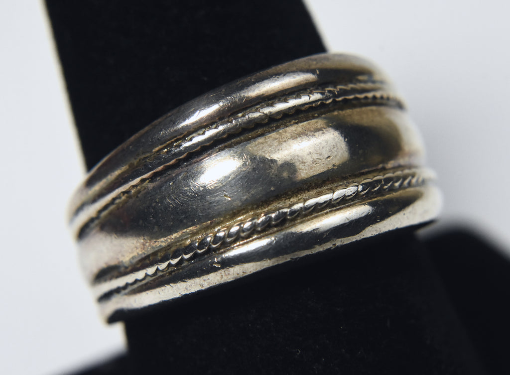 Vintage Handmade Sterling Silver Band - Size 8.75
