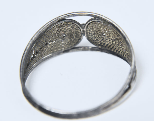 Vintage Filigree Ring - Size 7.75