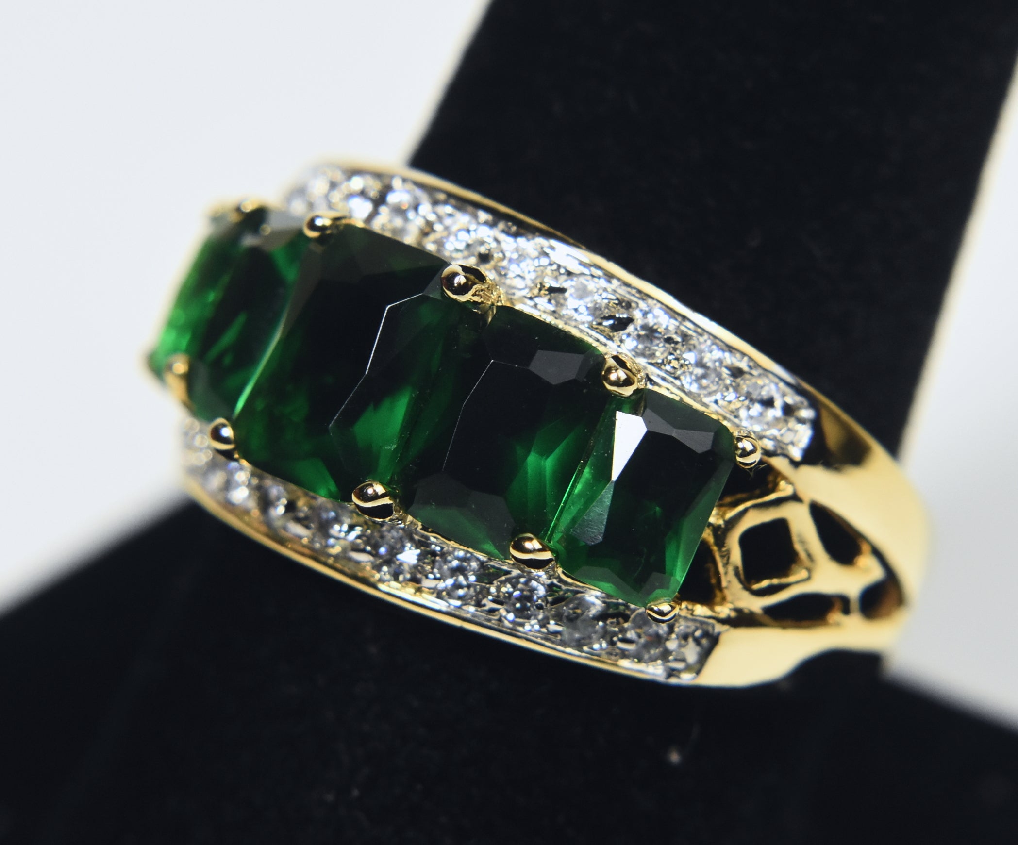 Gold Tone Imitation Emerald Ring - Size 9.25