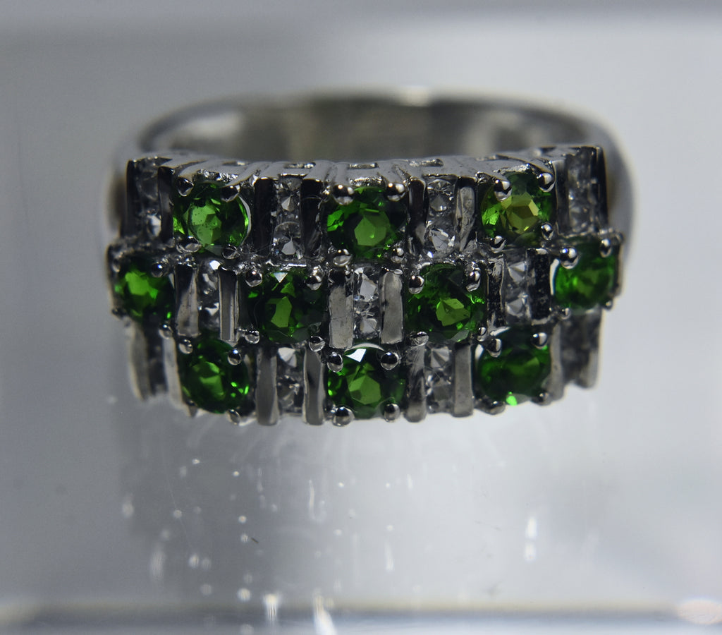 Sterling Silver Ring Set with Green and Clear Crystals - Size 8