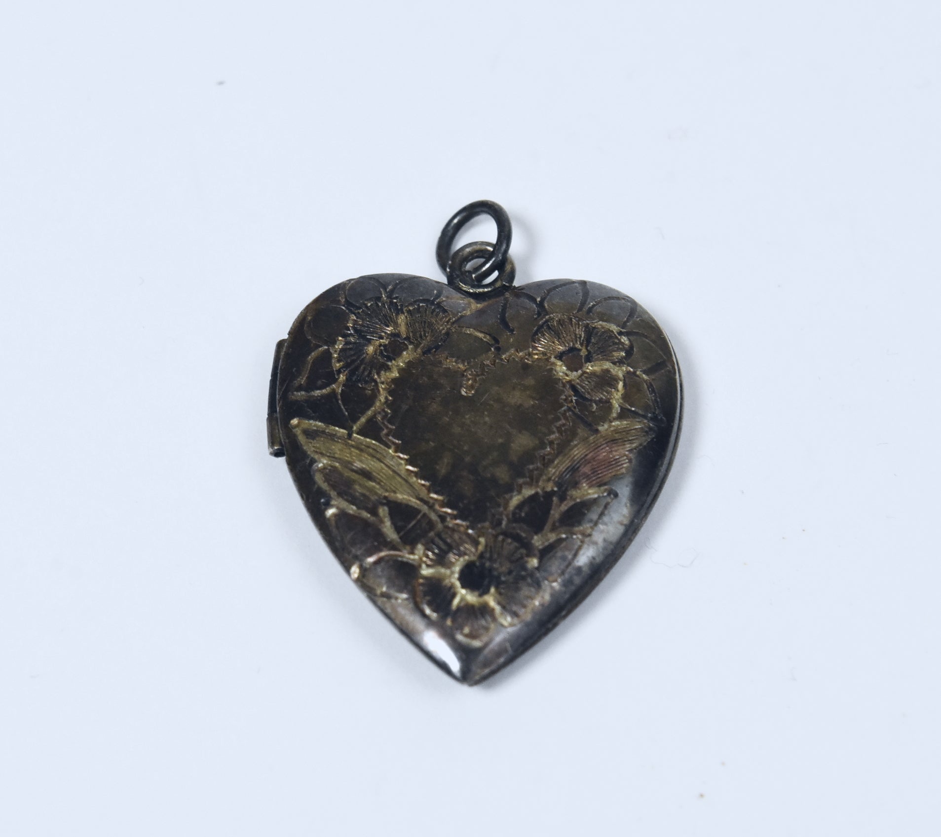 Vintage Sterling Silver Engraved Heart Locket Pendant