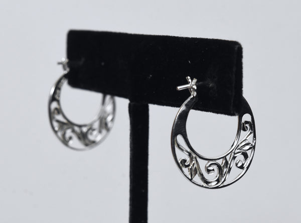 Sterling Silver Pierced Design Hoop Earrings