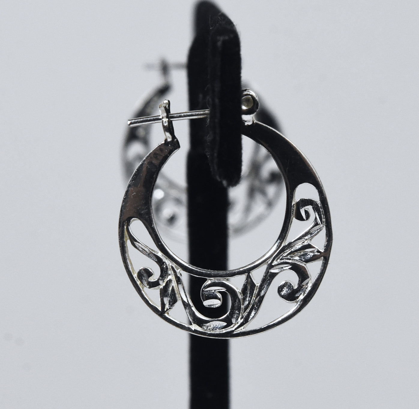 Sterling Silver Pierced Design Hoop Earrings