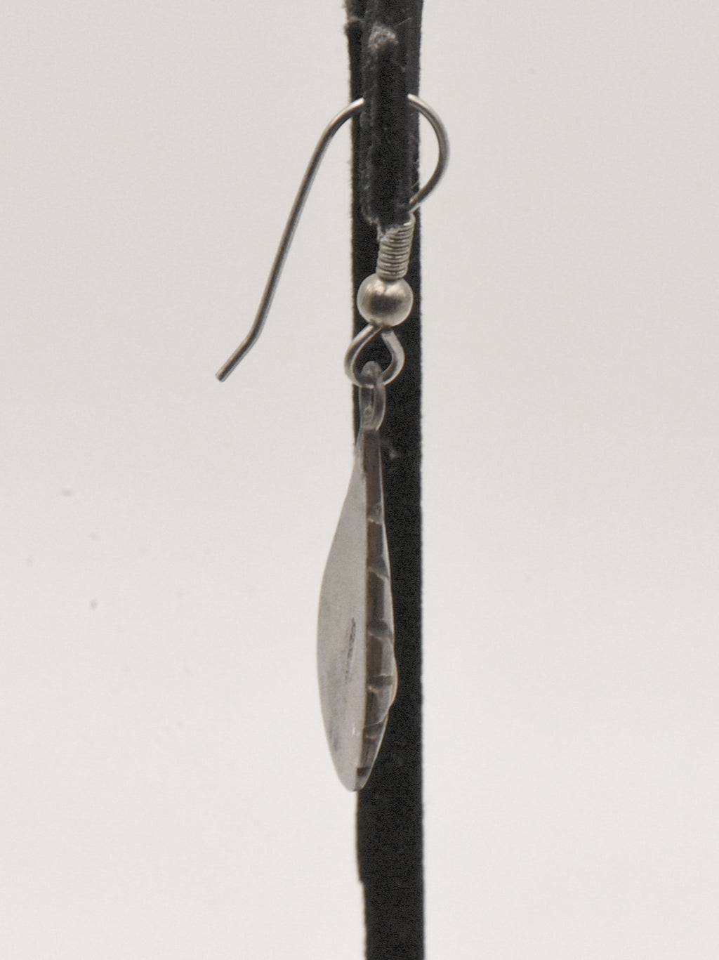 UNMATCHED Vintage Sterling Silver Mother of Pearl Dangle Earring