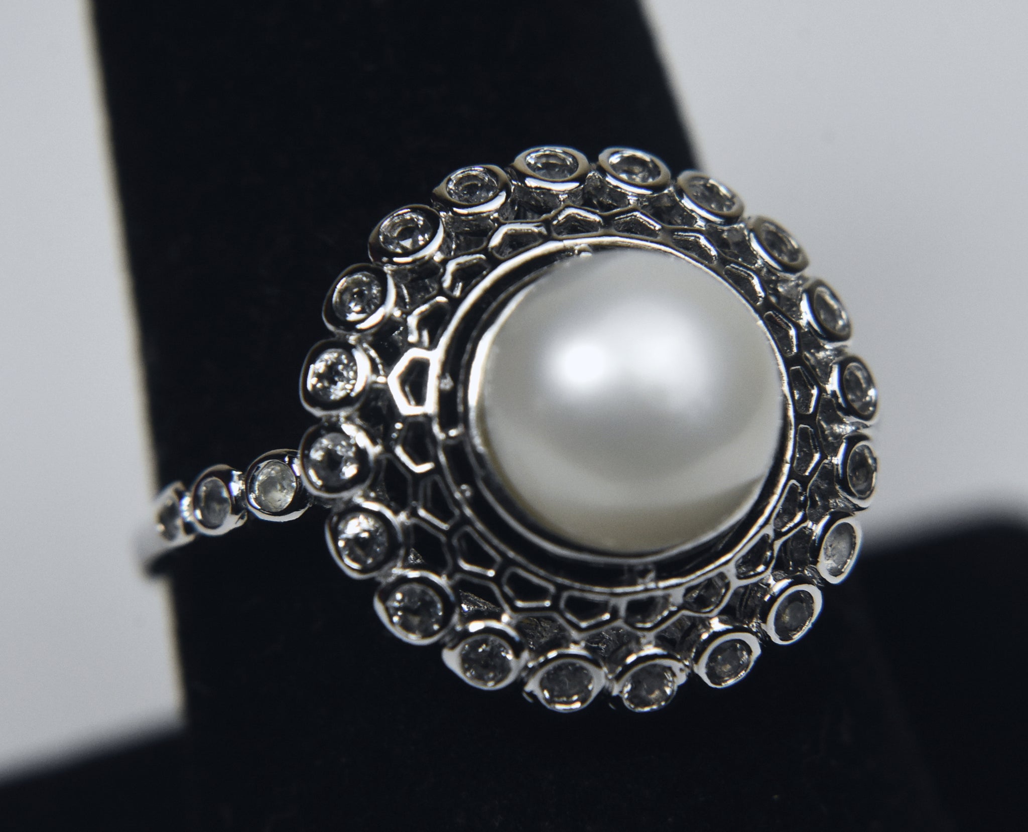 Pearl and Topaz Sterling Silver Ring - Size 9