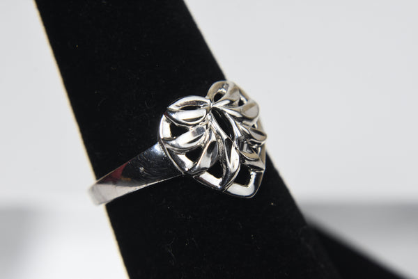 Sterling Silver Pierced Heart Design Ring - Size 6