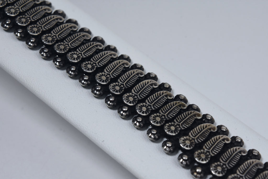 Vintage Rajasthan Silver Heavy Flexible Feather Link Bracelet