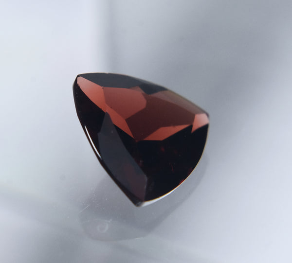 Red Garnet Trillion Cut - Loose Gemstone - 2.2ct