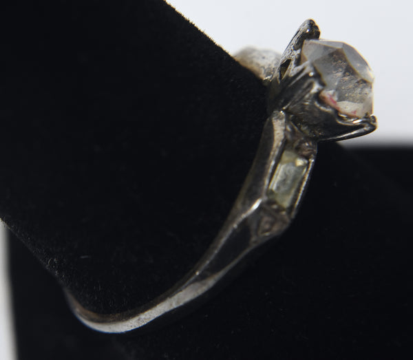 Vintage Sterling Silver Rhinestone Ring - Size 8