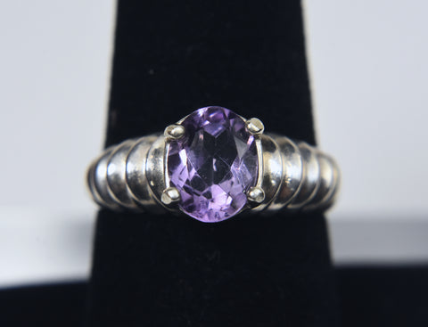 Sterling Silver Ribbed Shank Purple Stone Ring - Size 8