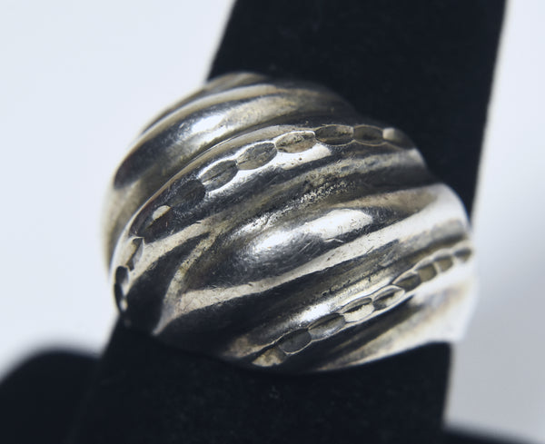 Vintage Handmade Ribbed Dome Sterling Silver Ring - Size 7.75