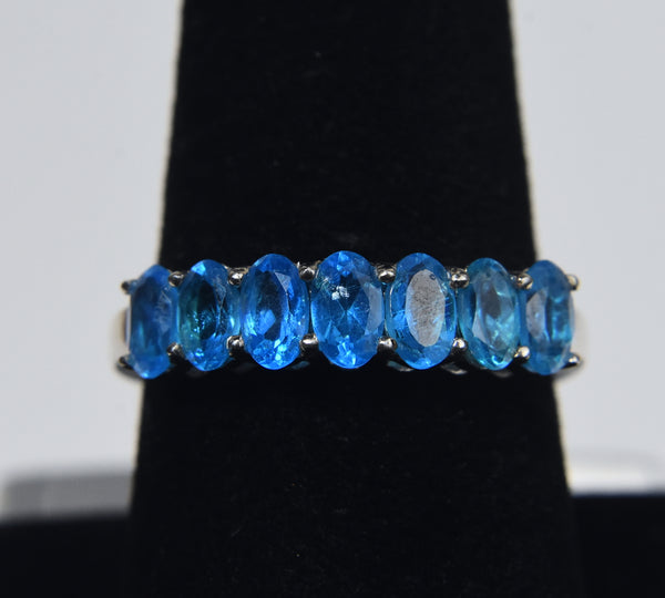 Sterling Silver Blue Stone Ring - Size 8