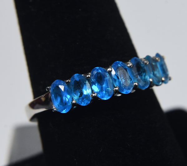 Sterling Silver Blue Stone Ring - Size 8