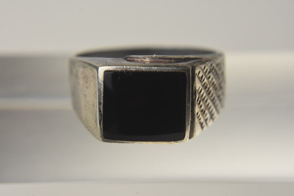 Vintage Black Onyx Sterling Silver Ring - Size 10.25
