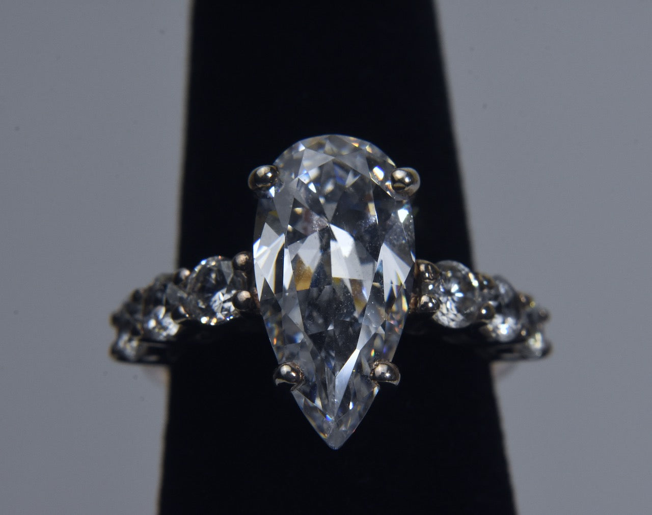 Large Pear Cut Cubic Zirconia Sterling Silver Ring - Size 6