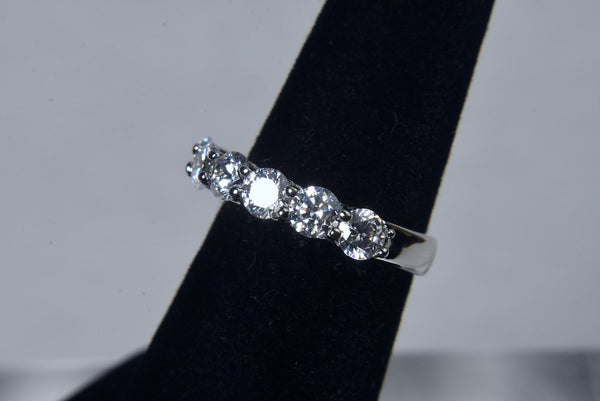 Sterling Silver Cubic Zirconia Ring - Size 5