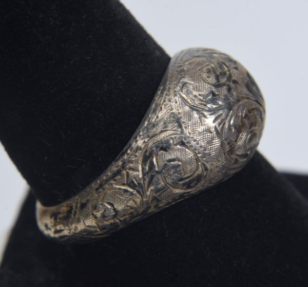 Vintage Sterling Silver Etched Domed Ring - Size 9.5