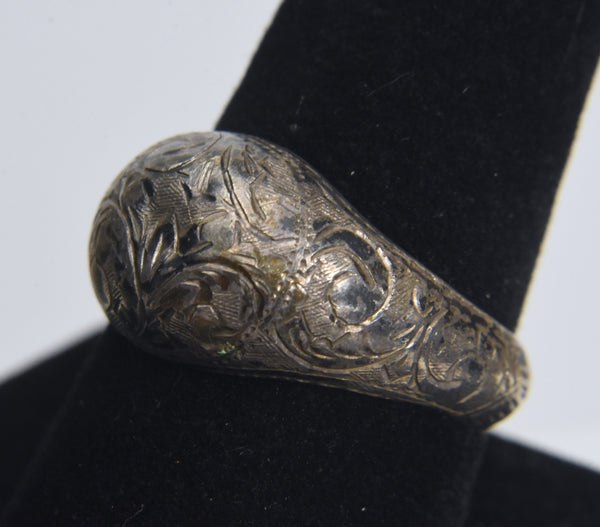 Vintage Sterling Silver Etched Domed Ring - Size 9.5