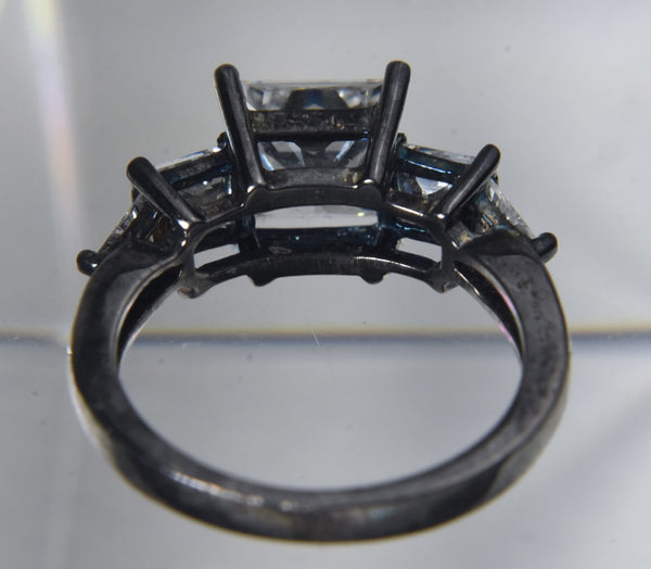 Sterling Silver Ring with Square Cut and Triangle Cut Clear Cubic Zirconia - Size 5.5
