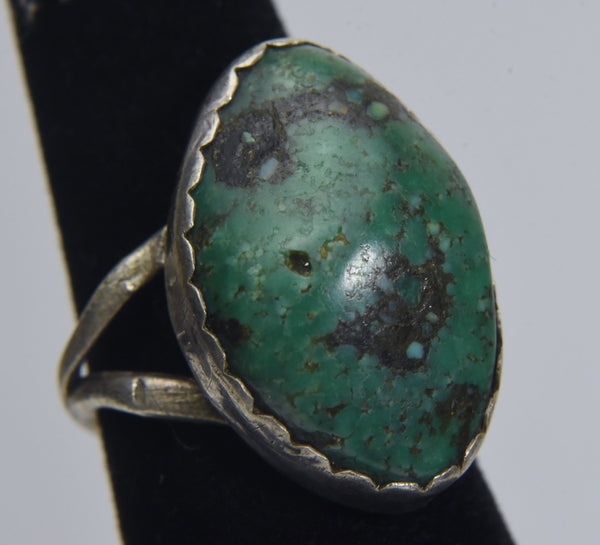 Sterling Silver Southwestern Turquoise Ring (Damaged) - Size 6