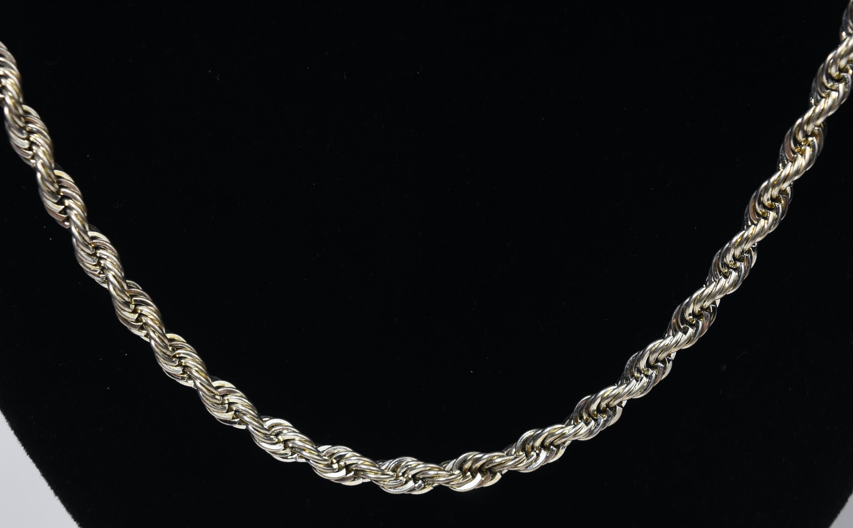 Sterling Silver Twist Rope Link Chain Necklace - 24"