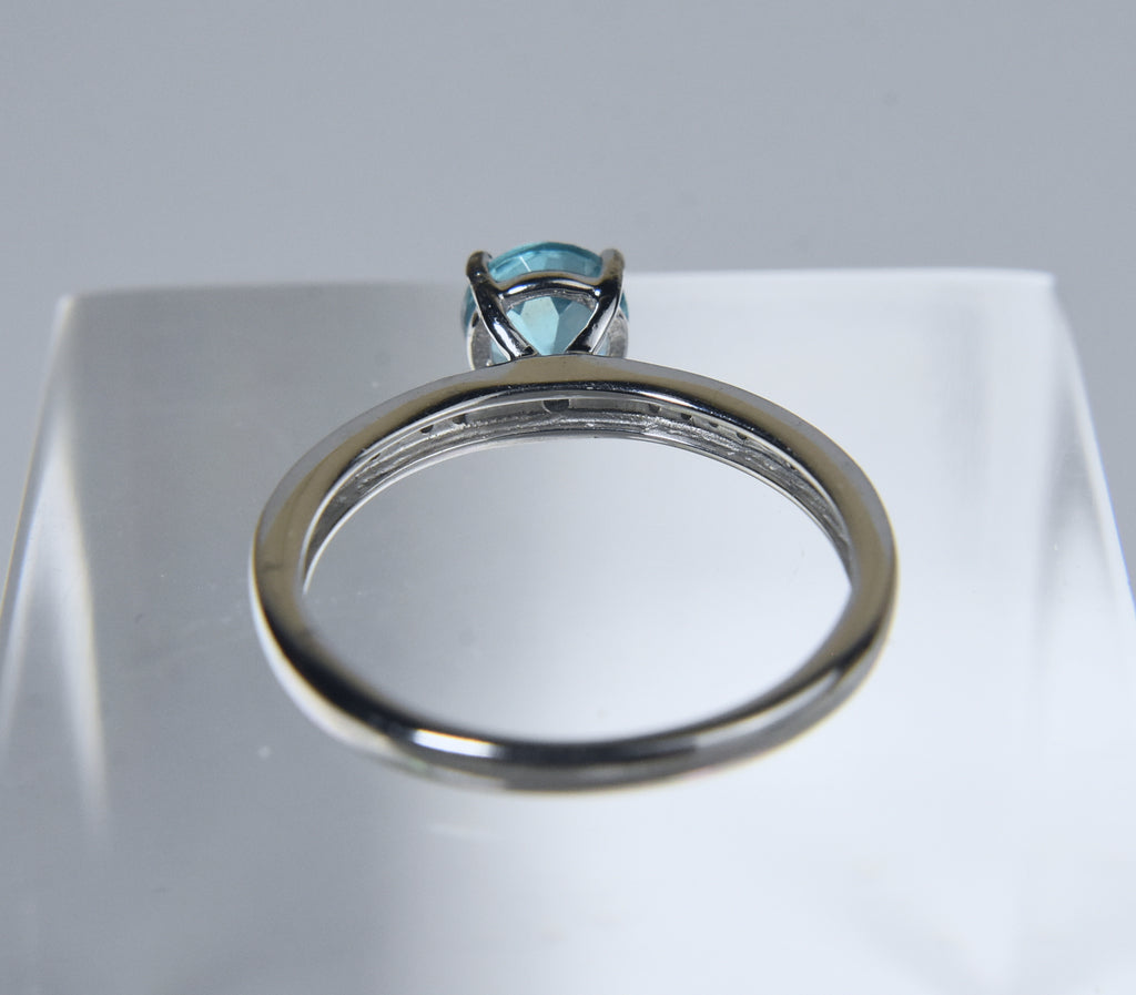 Blue Topaz and Colorless Sapphire Sterling Silver Ring - Size 8