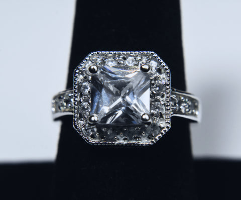 Square Cut Glass Art Deco Style Ring - Size 8