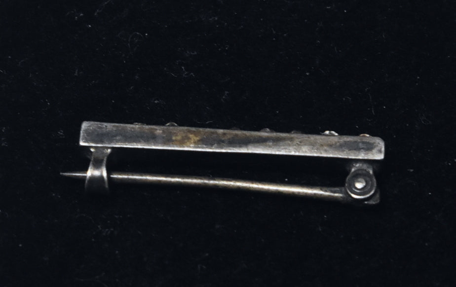 Fishel, Nessler & Co. - Vintage Sterling Silver Rhinestone Bar Brooch
